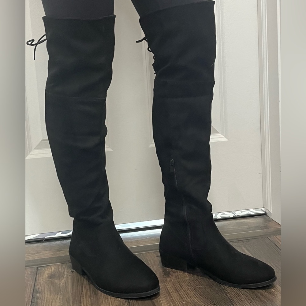 Black over-the-knee-boots